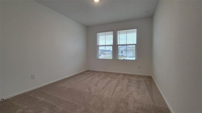 Empty room with carpet floors and baseboards | Image 12