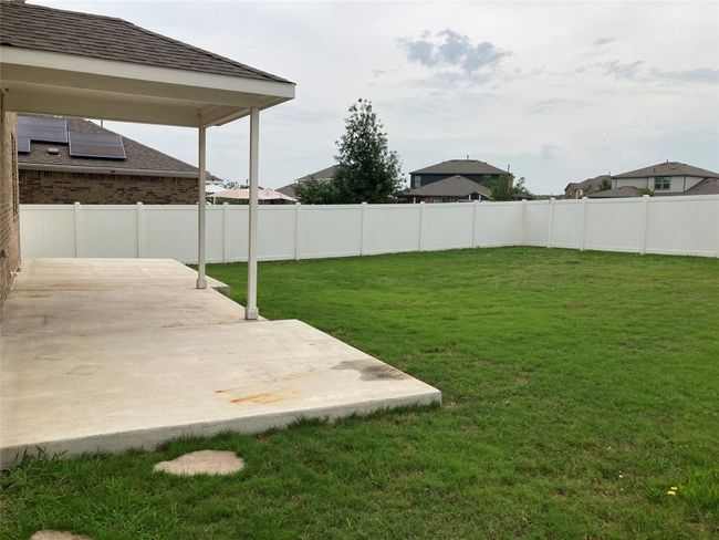 11017 Zoeller Dr, House other with 4 bedrooms, 3 bathrooms and 5 parking in Austin TX | Image 5
