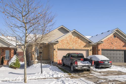 578 Bluebell Rd, London, ON, N5X4L2 | Card Image