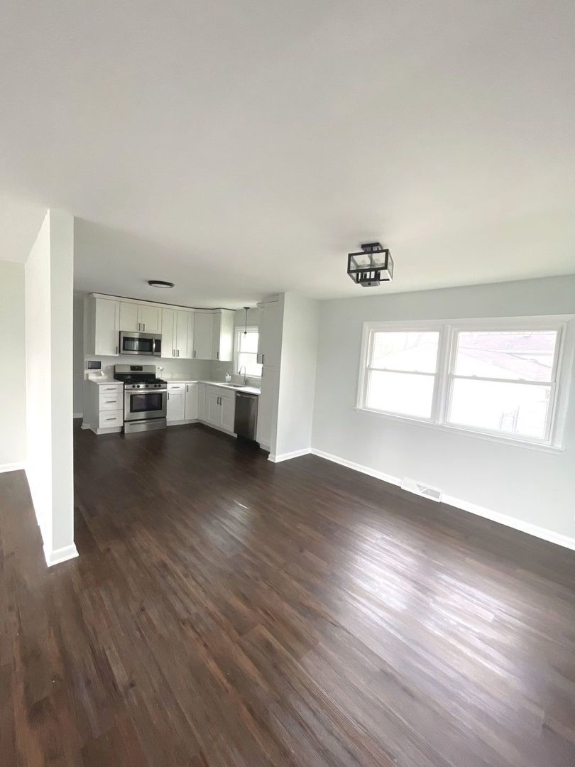Residential in Hazel Crest 4