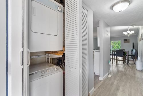 apt-109-1400 Ne 57th Ct, Fort Lauderdale, FL, 33334-6122 | Card Image
