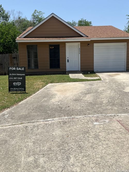 8806 Wild Mdws, Converse, TX, 78109-2527 | Card Image