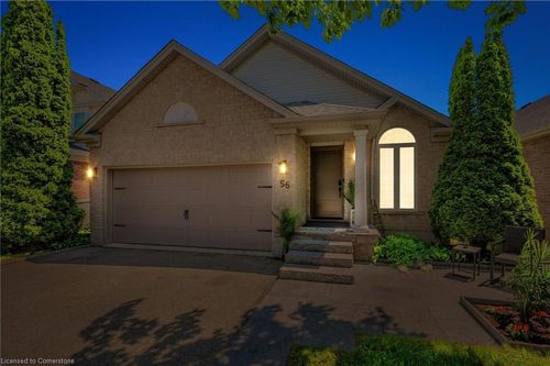 56 Sweeney Cres, Cambridge, ON, N3C4J1 | Card Image