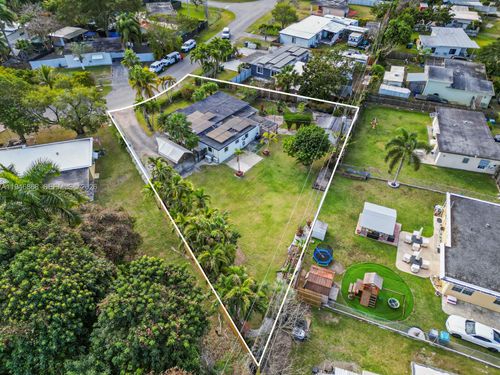 29100 Kentucky Rd, Homestead, FL, 33033-2764 | Card Image