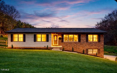 1201 Bermuda Dr, Kingsport, TN, 37660-4168 | Card Image