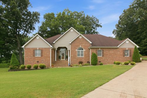 1305 Oakbrook Dr, Paris, TN, 38242-5033 | Card Image