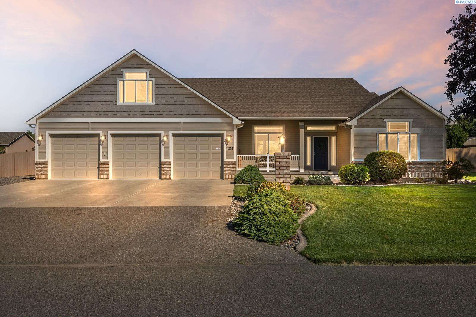 Road 57 Pl, Pasco, WA 99301