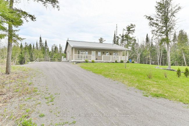 1554 Shannon Rd, House other with 3 bedrooms, 3 bathrooms and 6 parking in Plainfield ON | Image 4