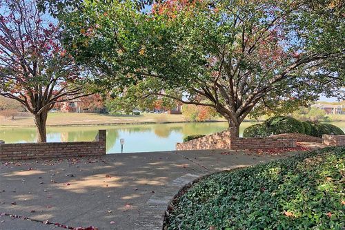 5963 River Bend Dr, Benbrook, TX, 76132-2739 | Card Image