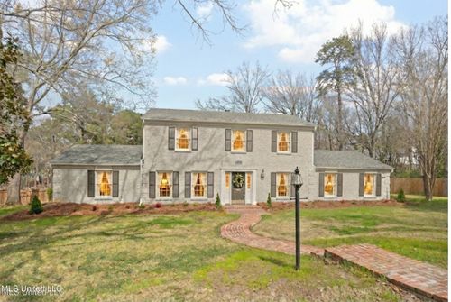 2040 Brecon Dr, Jackson, MS, 39211-5838 | Card Image