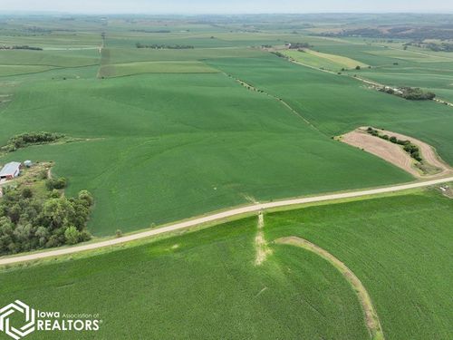 2830 210th St., Moville, IA, 51039 | Card Image