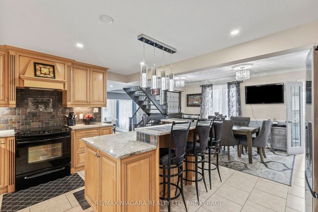 724 Line 3 Rd, House other with 4 bedrooms, 3 bathrooms and 20 parking in Niagara on the Lake ON | Image 16