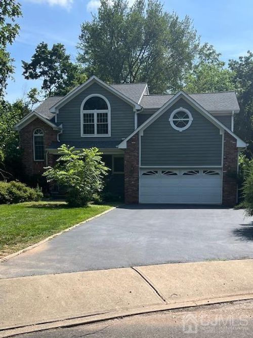 419 Reading Ave, Pennington, NJ, 08534-2722 | Card Image