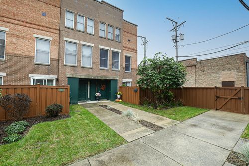 apt-b-7241 Franklin St, Forest Park, IL, 60130-1116 | Card Image