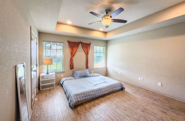 310 N Bermuda St, House other with 3 bedrooms, 2 bathrooms and null parking in Lacy Lakeview TX | Image 33
