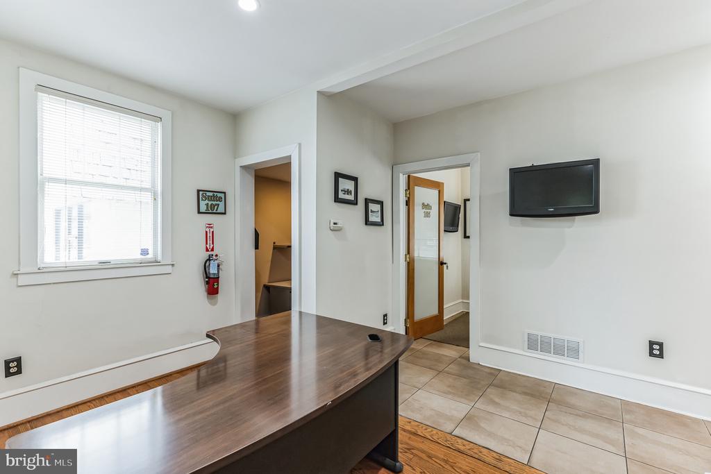 Commercial Lease in HADDON TOWNSHIP 4