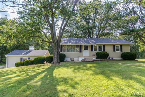 30261 Orchard Dr, Lebanon, MO, 65536-5075 | Card Image