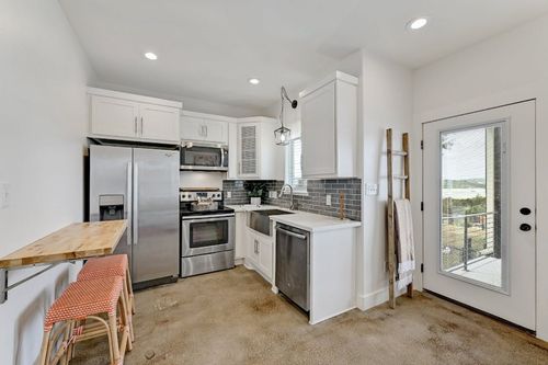 3005 Constitution Sq, Lago Vista, TX, 78645-7224 | Card Image