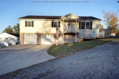 7 Alexa Way, House other with 3 bedrooms, 3 bathrooms and null parking in Elkview WV | Image 1