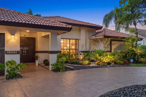 8308 Nw 74th Street, Tamarac, FL, 33321 | Card Image