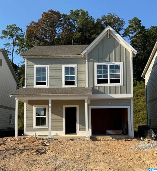 152 Huntley Ridge Dr, PELHAM, AL, 35124-4035 | Card Image