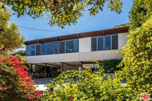 8554 Day St, Sunland, CA, 91040 | Card Image