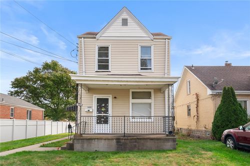 1809 Walnut St, Heidelberg, PA, 15106-4051 | Card Image