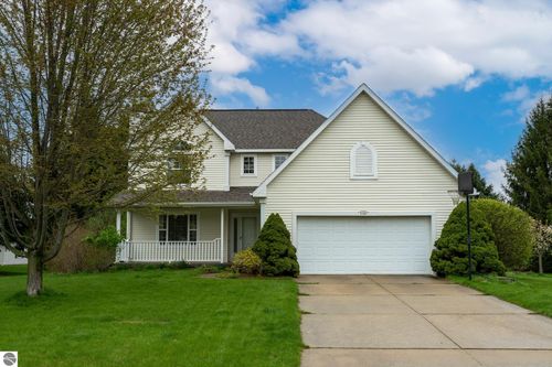 1151 Meadow Dr, Mt Pleasant, MI, 48858-8988 | Card Image