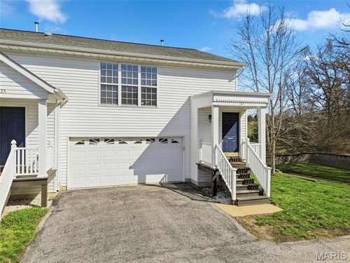 125 Towne Square Ct, Eureka, MO, 63025-1937 | Card Image