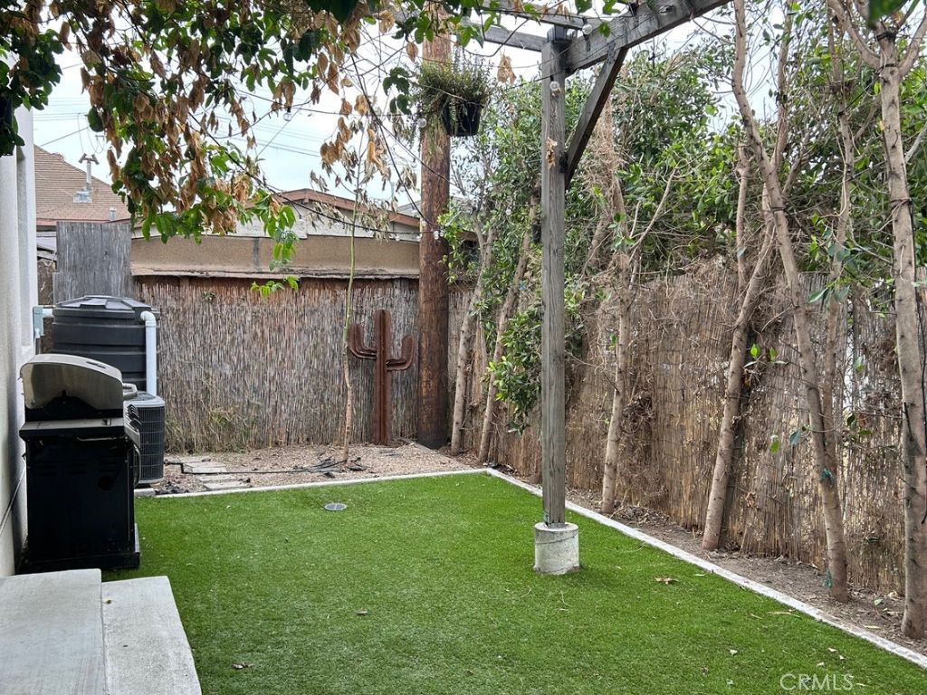 Residential Income in Los Angeles 5