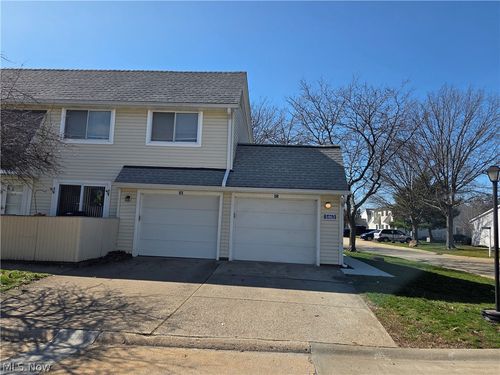 42-c-5463 Millwood Lane, Willoughby, OH, 44094 | Card Image