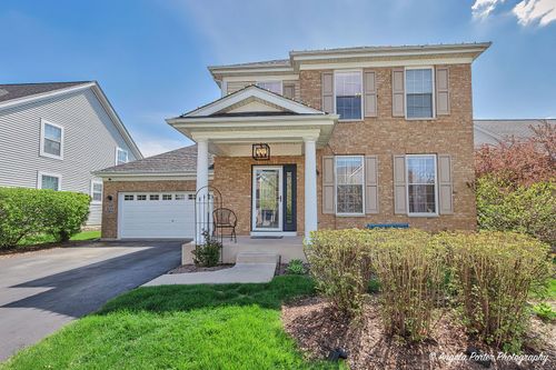 3123 Concord Ln, Wadsworth, IL, 60083-8938 | Card Image