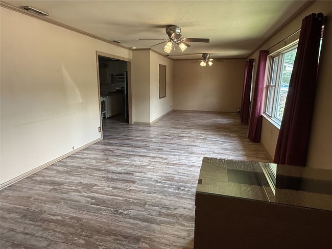 2015 E 5 Th St, House other with 3 bedrooms, 2 bathrooms and null parking in Tyler TX | Image 4