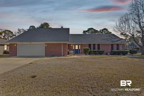 9230 Clubhouse Dr, Foley, AL, 36535-9320 | Card Image