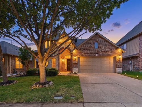 9304 Harrell Dr, McKinney, TX, 75072-8854 | Card Image
