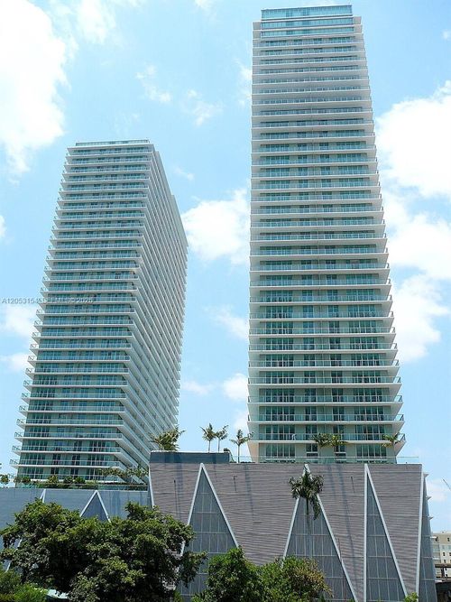 20234n-1111 Sw 1st Ave, Miami, FL, 33130-5401 | Card Image