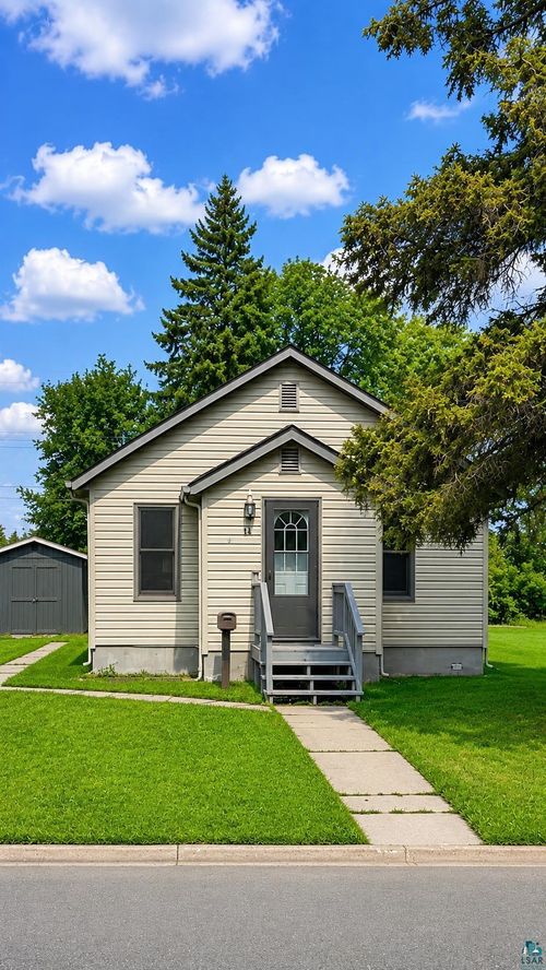 14 E 5th Ave N, Aurora, MN, 55705 | Card Image
