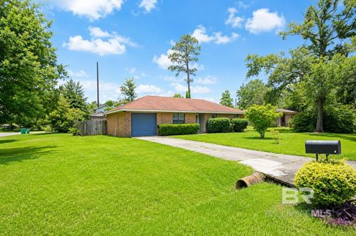 614 East Gate Circle, Foley, AL, 36535 | Card Image
