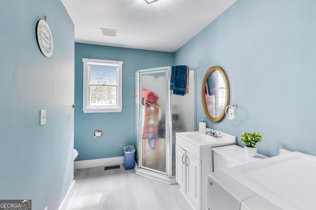 150 Burke St Se, House other with 4 bedrooms, 2 bathrooms and null parking in Marietta GA | Image 19