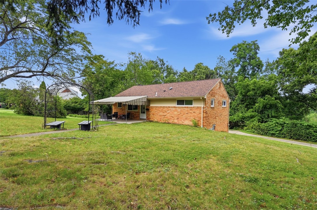 Residential in Upper St Clair 4