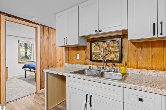 5354 E Shore Dr Ne, House other with 4 bedrooms, 2 bathrooms and null parking in Kalkaska MI | Image 12