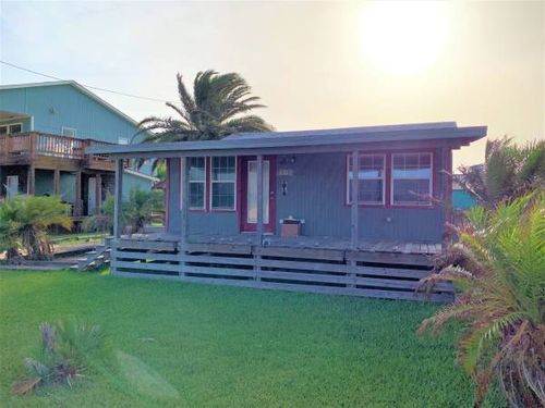 4018 Claudia Dr, Corpus Christi, TX, 78418-3108 | Card Image