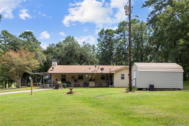 19769 State Highway 21 E, House other with 3 bedrooms, 2 bathrooms and 1 parking in Grapeland TX | Image 26