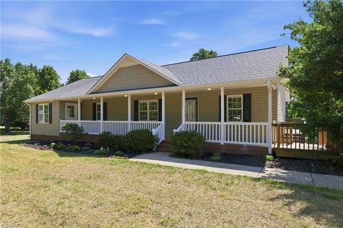 161 Lawrence Rd, Stokesdale, NC, 27357-8493 | Card Image