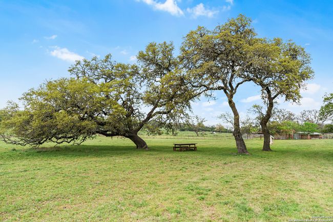 70 Cleo Ln, House other with 4 bedrooms, 4 bathrooms and null parking in Boerne TX | Image 59