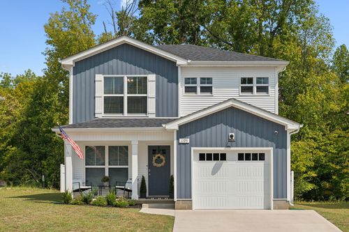 1195 Cottonwood Dr, Clarksville, TN, 37040-5234 | Card Image
