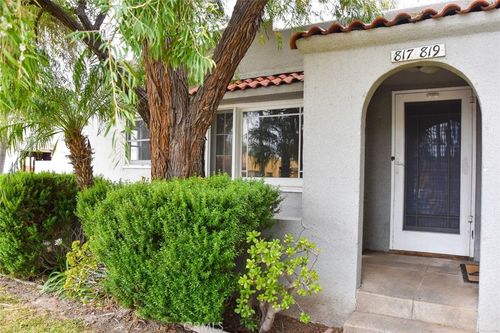 817 E Palm Ave, Orange, CA, 92866-1141 | Card Image