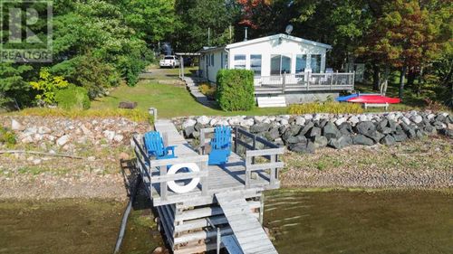 647B Lakeshore Dr, Desbarats, ON, P0R1E0 | Card Image