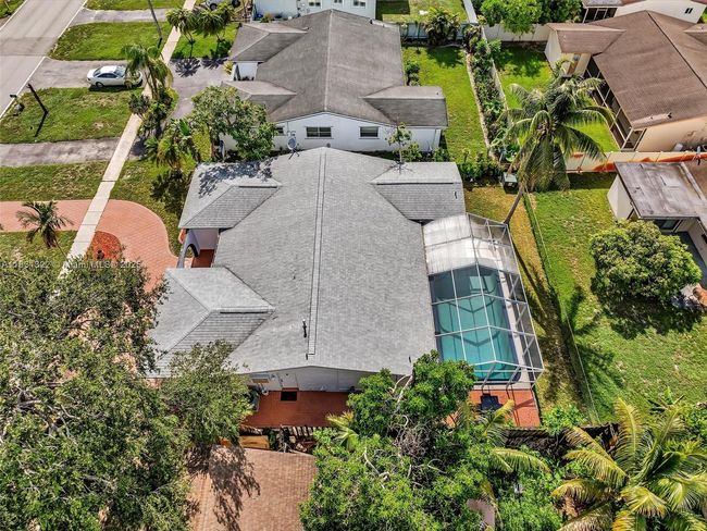 8970 Johnson St, House other with 3 bedrooms, 2 bathrooms and null parking in Pembroke Pines FL | Image 66