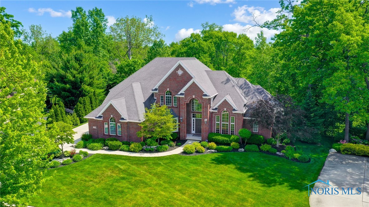 Swan Ridge Ln, Maumee, OH 43537